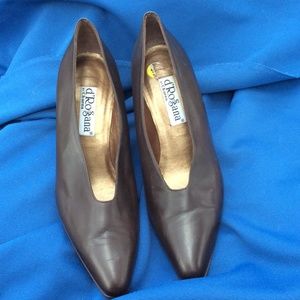 Women’s dress shoes